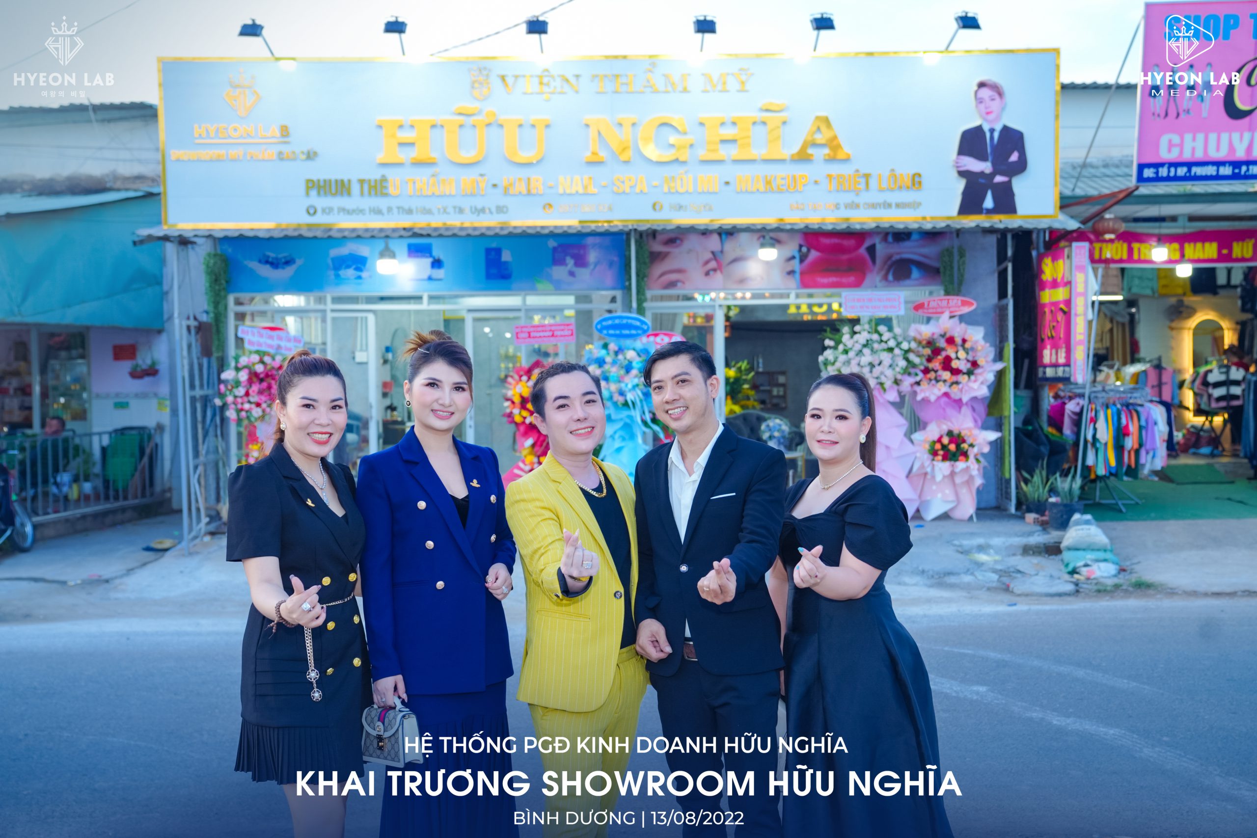 Khai-truong-showroom-huu-nghia-My-Pham-Hyeon-lab